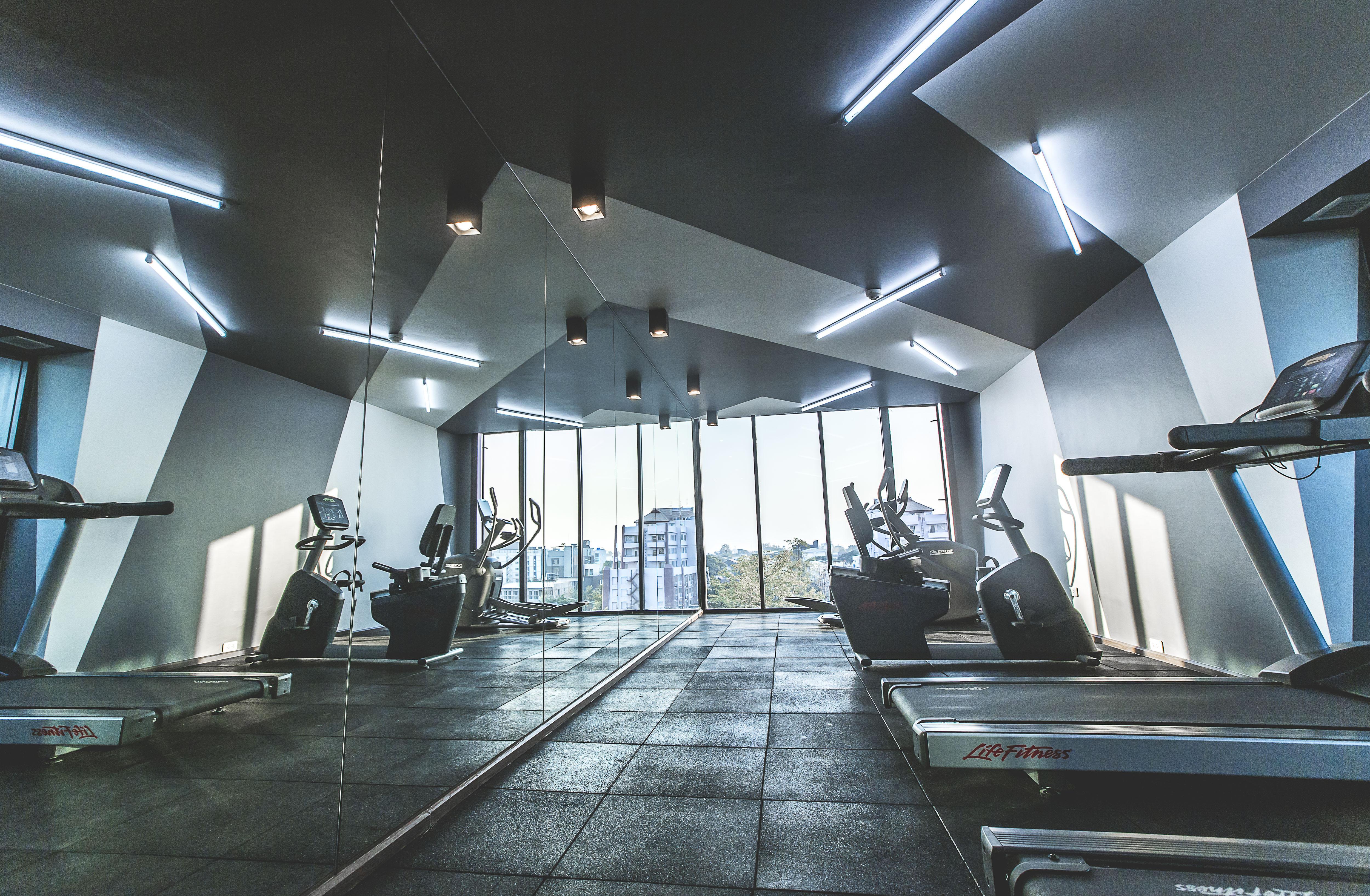 Art Mai Gallery Nimman Hotel Chiang Mai Eksteriør bilde The gym at the 1000 Museum
